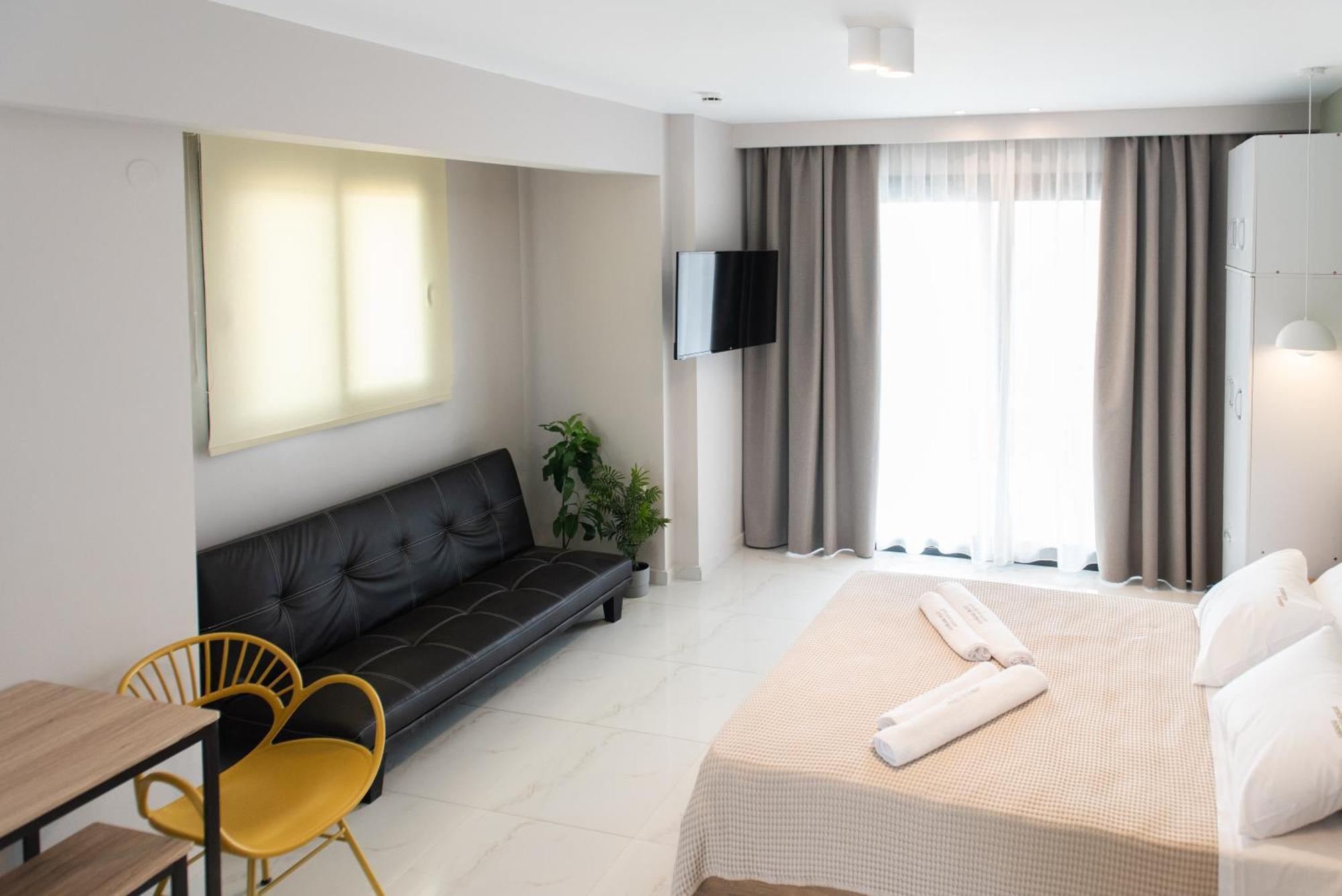 Sithonian Sunset Luxury - Nikiti Cozy Getaways Aparthotel Bagian luar foto