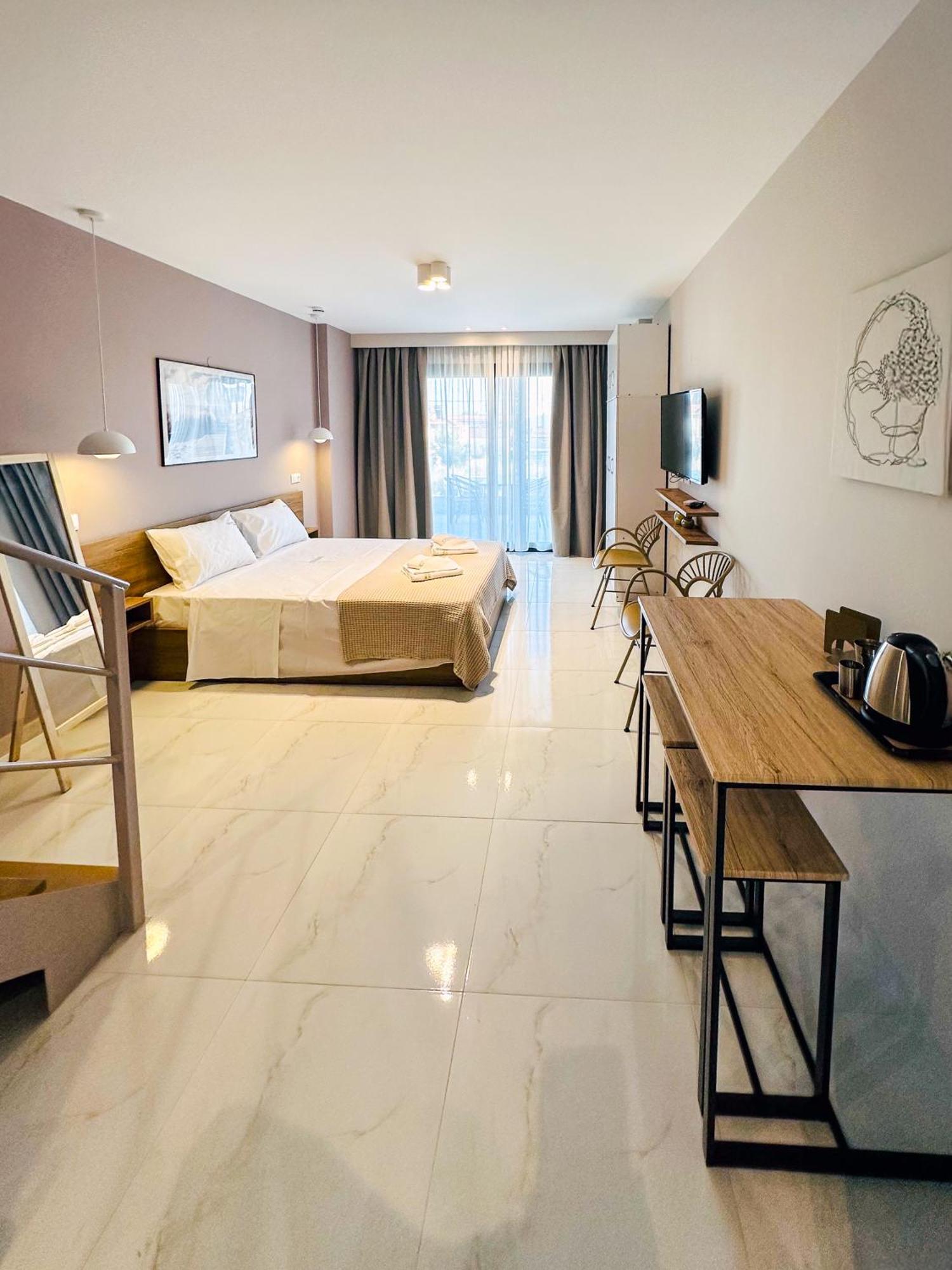 Sithonian Sunset Luxury - Nikiti Cozy Getaways Aparthotel Bagian luar foto