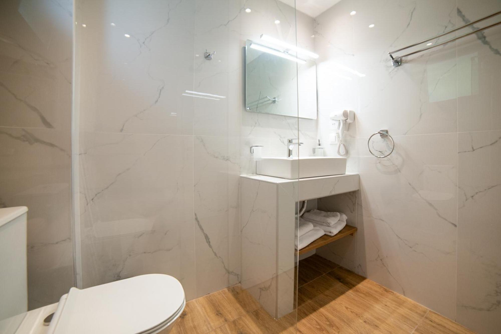 Sithonian Sunset Luxury - Nikiti Cozy Getaways Aparthotel Bagian luar foto